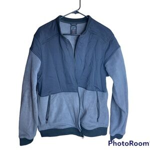 Like new two toned grey wrangler all terrain gear regular fit jacket